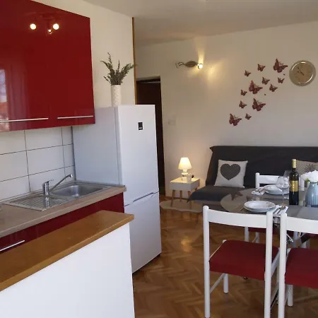 Apartment Vito Ugljan